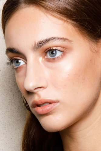 11 Easy Ways to Brighten Dull Skin