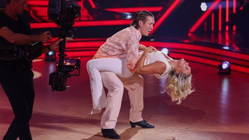 DAS wäre für Evelyn Burdecki bei „Let’s Dance“ fast in die Hose gegangen