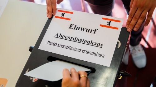 Wahl in Berlin: Umfrage sieht in Berlin CDU vor SPD und Grünen