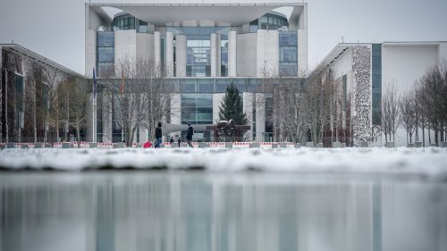 Schneefall, Frost und Glätte in Berlin und Brandenburg