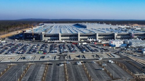 Tesla stoppt Fabrik in Grünheide