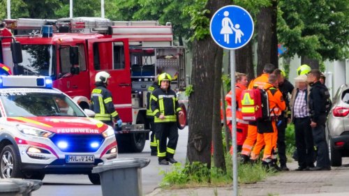 Mann auf Baugerüst festgenommen – zuvor Ehefrau getötet?