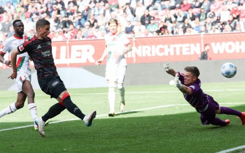 2:1! Union beendet Saison mit Last-Minute-Sieg bei Augsburg