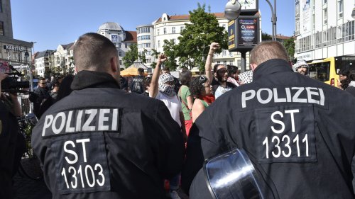 Anti-Israel-Demo trotz Verbot - B.Z. – Die Stimme Berlins