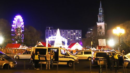 Polizei fahndet nach Droh-Anrufer vom Weihnachtsmarkt