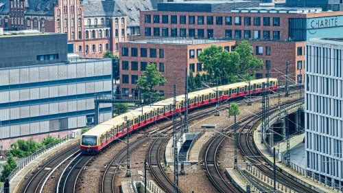 Zwei Signalstörungen bei der Berliner S-Bahn – Ausfälle am Morgen