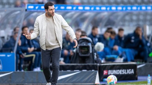 Hertha-Trainer Schwarz wartet weiter auf Sieg-Belohnung