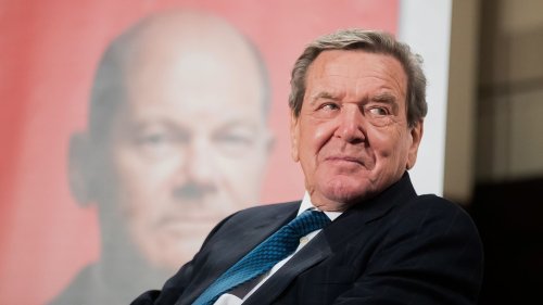 Kein Verstoß: Gerhard Schröder darf in der SPD bleiben
