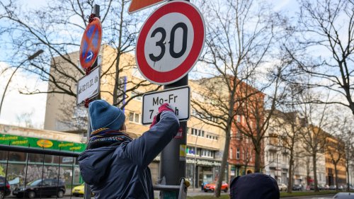 Klima-Radikale manipulieren Tempo-30-Schilder in Berlin