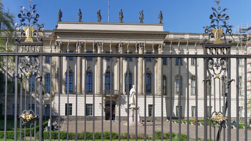Wissenschaftsministerin rügt Humboldt-Universität