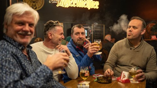 Rauchverbot und wie die Forderung in Berlins Kneipen ankommt