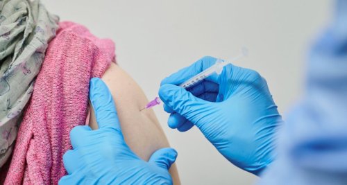 Berliner nutzen Auffrischung mit neuem Omikron-Impfstoff