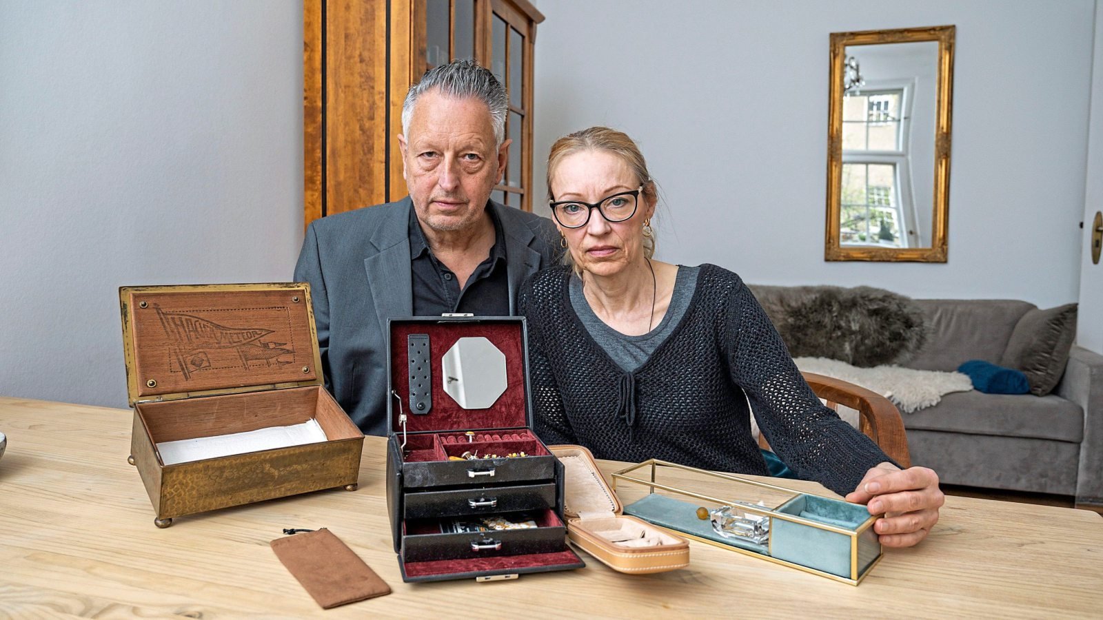 Schmuck im Wert von 12.000 Euro geklaut – aber die Versicherung zahlt nicht!