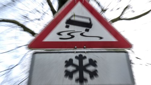 Zahlreiche Glätte-Unfälle in Brandenburg