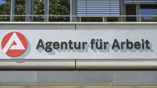 Jobcenter verplempern 70 Prozent der Gelder für eigene Verwaltung