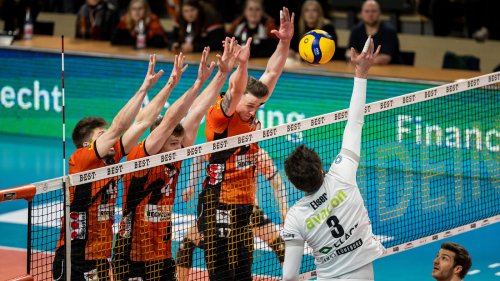 BR Volleys zittern sich zum Sieg gegen Lüneburg