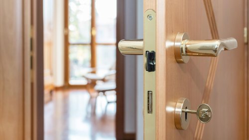 Sie wollen Leerstand melden? Dann droht Ihnen die Kündigung für die eigene Wohnung!