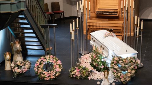 So lief die Trauerfeier für die ermordete Luise († 12)