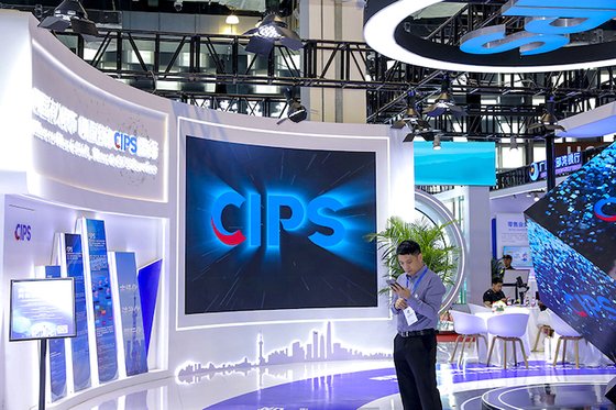 Top Stories of the Month: How the Yuan is Taking Over the Dollar’s Role in Global Trade