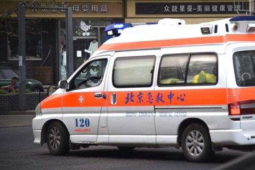 Beijing Probes Whether Hospital Covid Protocols Contributed to Man’s Death