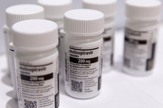 China Approves Merck’s Covid Pill Amid Shortage of Drugs