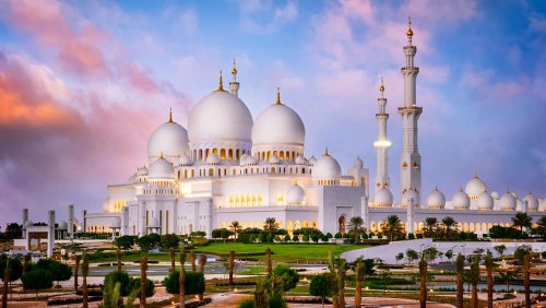 Travel Tips When Visiting a Mosque for Non-Muslims