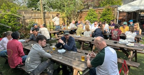'Proper' Cambridge pub with huge beer garden draws in crowds