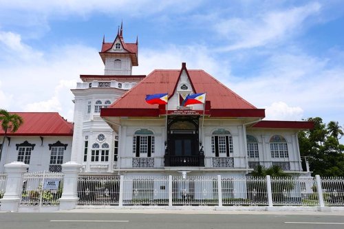 What Is In Cavite: Things To Do and Places To Visit