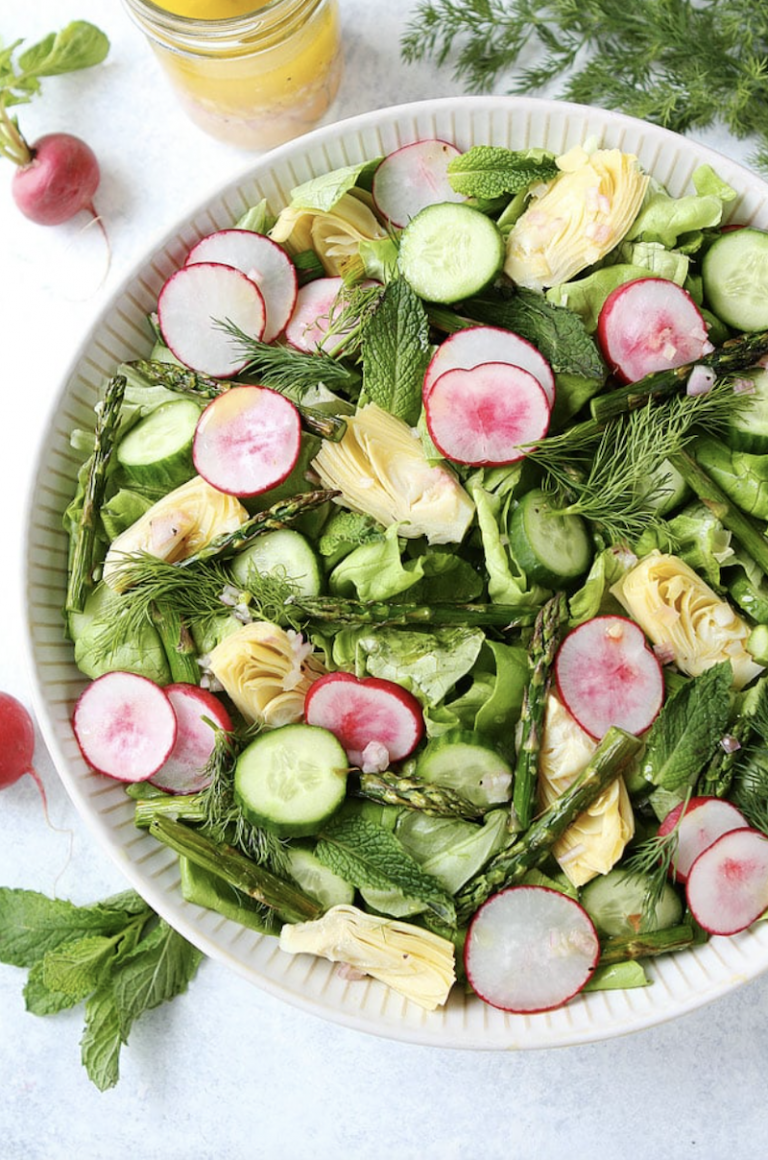 10 Delicious Salads That Are Full of Fresh Spring Flavors