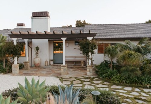 Montecito Meets Mallorca—A Dreamy California Farmhouse That Lets the Sunshine In