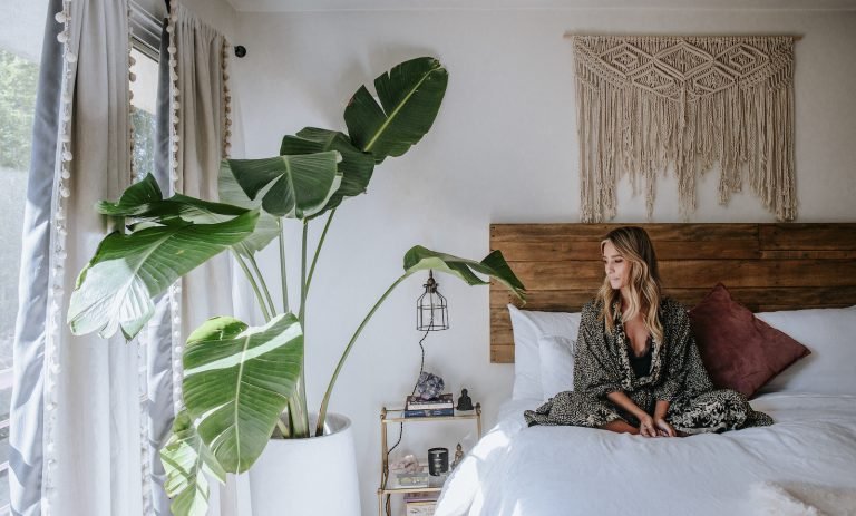 A Health Coach Shares Her Own Energizing Morning Routine—And It’s So Achievable