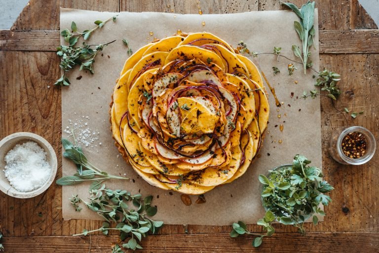 This Butternut Squash and Ricotta Tart Is the Vegetarian Main of Your Thanksgiving Dreams