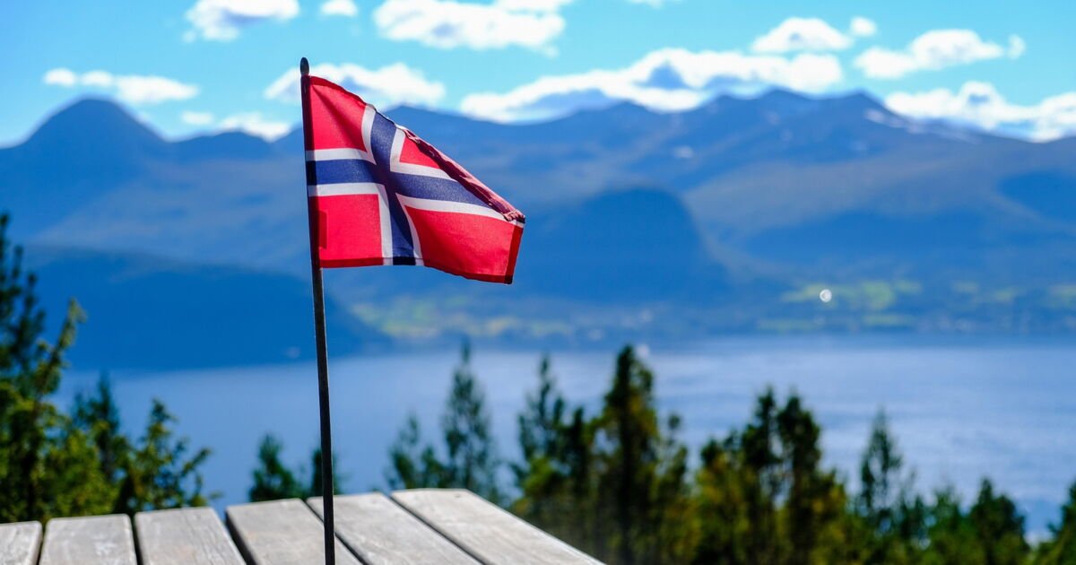 Pourquoi les drapeaux des pays scandinaves arborent-ils tous une croix ?