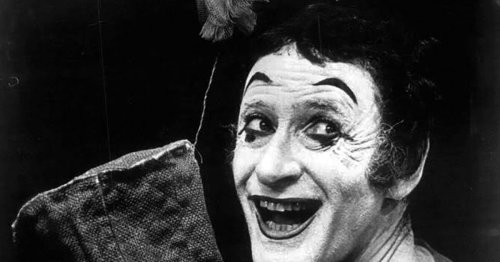 Ces anecdotes surprenantes sur le génie du mime Marcel Marceau vont vous surprendre