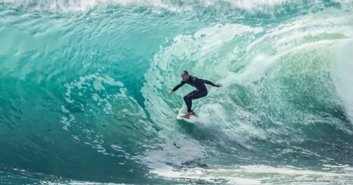 Surf : cet écrivain a fait de Biarritz un spot incontournable