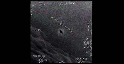 Pour la première fois, le Pentagone diffuse des vidéos d'OVNIS et en recense plus de 400