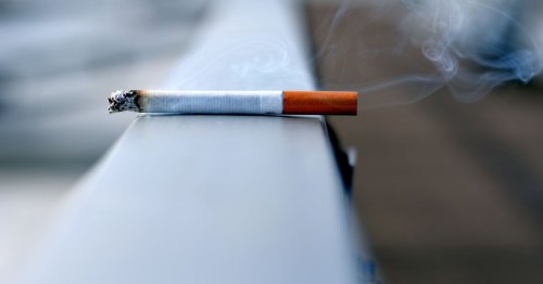 "Poison", "cancer"... dans ce pays, des avertissements désormais inscrits sur les cigarettes