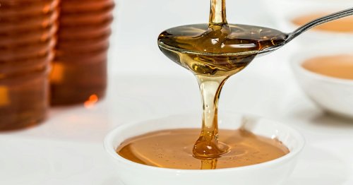 Voici la technique pour distinguer le miel naturel du miel falsifié