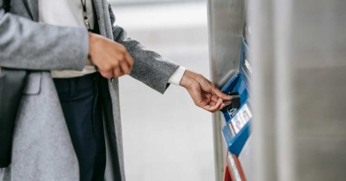 Carte bancaire avalée : que faire en cas de blocage au distributeur automatique ?