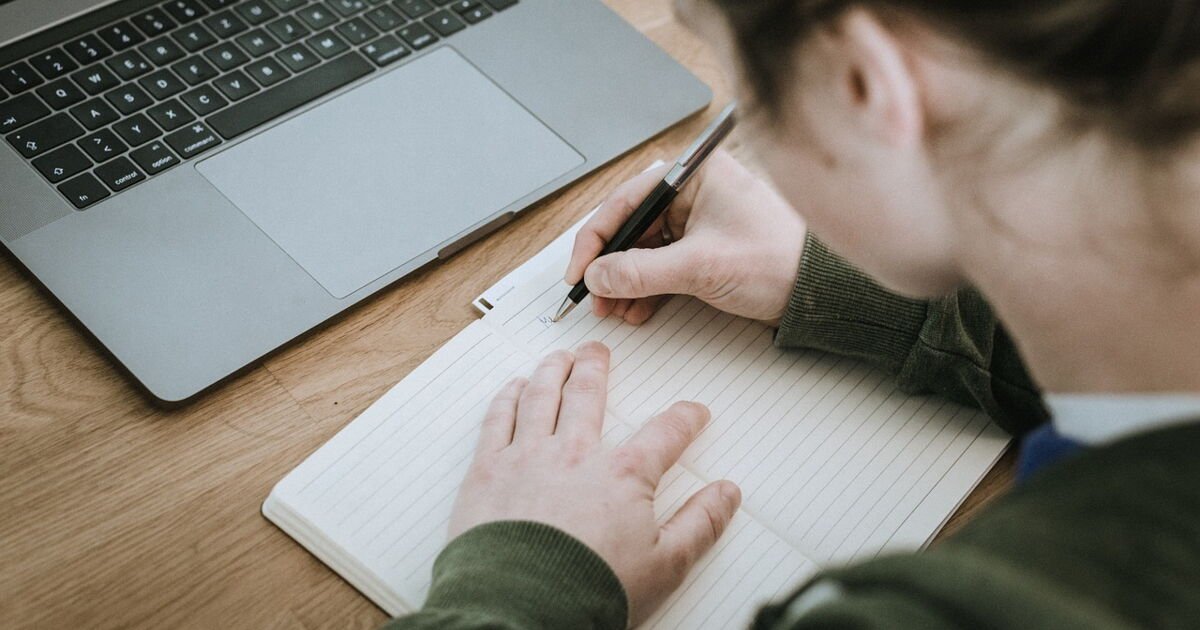 "Mille mercis" ou "Mille merci" : quelle est l’orthographe correcte ?