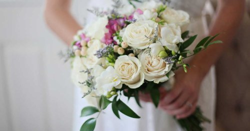 Argent : voici la somme que vous devez donner aux mariés lors d'un mariage !