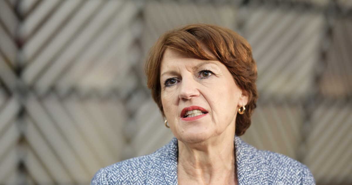 Droits de douane sur les vins : la ministre de l’Agriculture assure que «la situation ne peut pas en rester là»