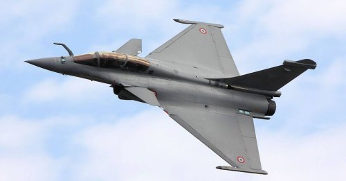 Dassault : les livraisons de Rafale reprennent avec la France