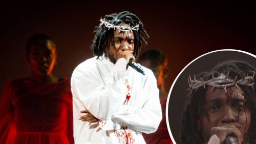Kendrick Lamar performs with crown of thorns BLEEDING from his head at Glastonbury