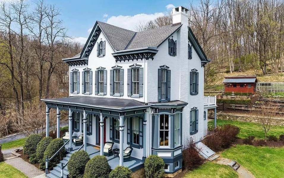 1870 Italianate For Sale In Reading Pennsylvania — Captivating Houses