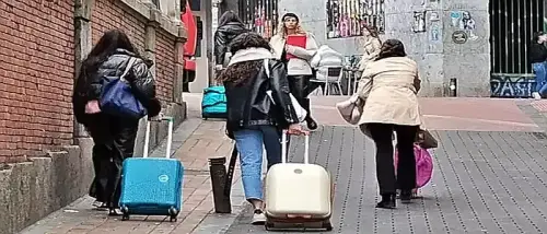 Diez calles, 118 pisos turísticos ilegales: Más Madrid alerta del aumento de alojamientos sin licencia en Arganzuela | Carabanchel net @carabanchelnet