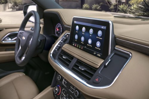 New GMC Yukon Will Offer A Choice Of Cockpit Layouts