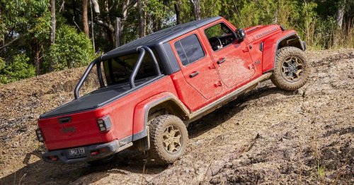 Jeep reveals more genuine accessories for Gladiator ute