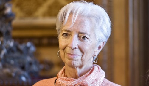 Konjunktur - EZB-Präsidentin Lagarde stellt erneut Zinserhöhung in Aussicht