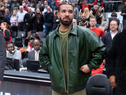 Drake Spotted Rocking Nail Polish, Twitter Wishes He Chose A Better Color